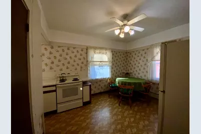 403 Rhodes Avenue, Big Rock, IL 60511 - Photo 7