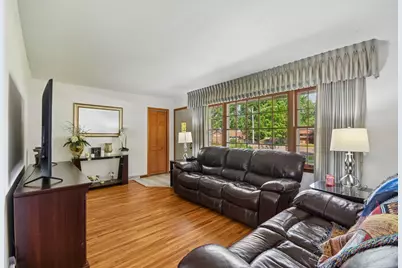 201 Laura Avenue, Shorewood, IL 60404 - Photo 5