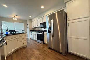 603 Stone Brook Ct, Elk Grove Village, IL 60007 - Photo 13