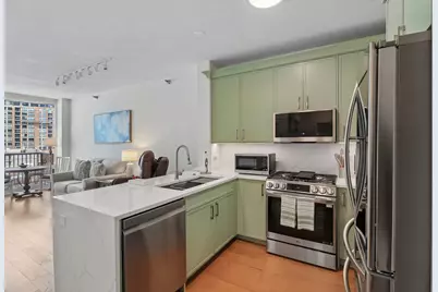 600 N Kingsbury Street #1005, Chicago, IL 60610 - Photo 11