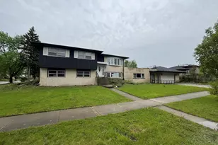 7401 161st Pl, Tinley Park, IL 60477 - Photo 3