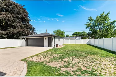 1613 Jones Street, Joliet, IL 60435 - Photo 25