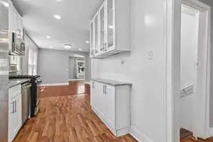 9913 S Parnell Ave, Chicago, IL 60628 - Photo 9