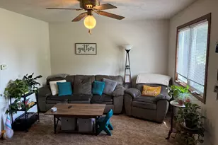 205 E Logan St, Atlanta, IL 61723 - Photo 5