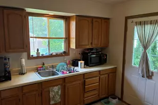 205 E Logan St, Atlanta, IL 61723 - Photo 13