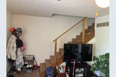 205 E Logan Street, Atlanta, IL 61723 - Photo 7