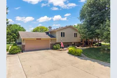 11S669 Schillinger Drive, Naperville, IL 60564 - Photo 1