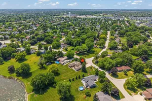 11S669 Schillinger Dr, Naperville, IL 60564 - Photo 43