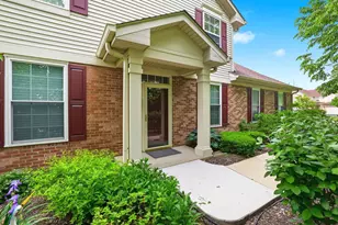 779 Stonewall Ct, Schaumburg, IL 60173 - Photo 1