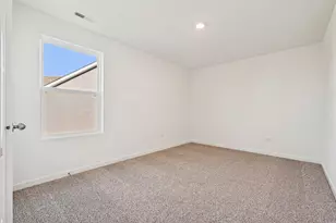997 Emerald Dr, Montgomery, IL 60538 - Photo 49
