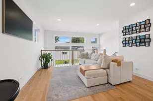 5348 W Argyle St, Chicago, IL 60630 - Photo 9