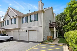 582 Fox Ridge Dr, Fox Lake, IL 60020 - Photo 3