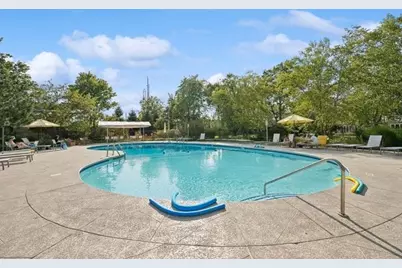 1490 Avignon Court, Highland Park, IL 60035 - Photo 13