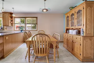 652 Cherry Valley Rd, Vernon Hills, IL 60061 - Photo 11