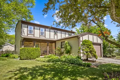 652 Cherry Valley Road, Vernon Hills, IL 60061 - Photo 1
