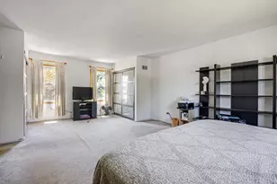 652 Cherry Valley Rd, Vernon Hills, IL 60061 - Photo 15