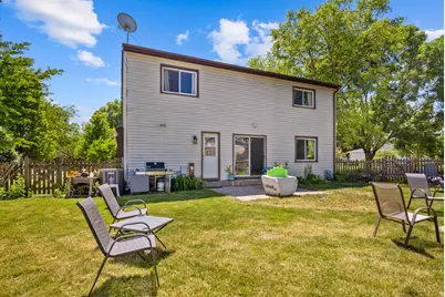 652 Cherry Valley Road, Vernon Hills, IL 60061 - Photo 23