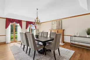 1901 Midwest Club Pkwy, Oak Brook, IL 60523 - Photo 9