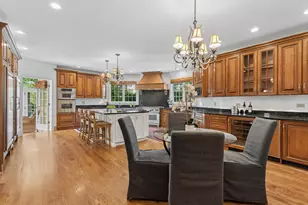 1901 Midwest Club Pkwy, Oak Brook, IL 60523 - Photo 19