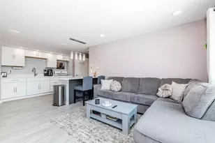 7148 W Addison St, Chicago, IL 60634 - Photo 3