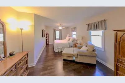 193 Country Club Drive, Prospect Heights, IL 60070 - Photo 19