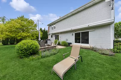 313 Richmond Lane, Vernon Hills, IL 60061 - Photo 25