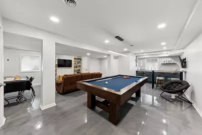 313 Richmond Lane, Vernon Hills, IL 60061 - Photo 19