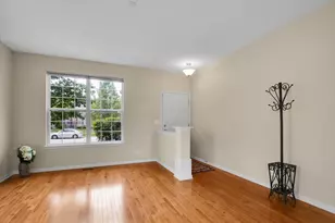 2049 Cabrillo Ln, Hoffman Estates, IL 60192 - Photo 3