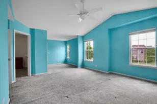 2049 Cabrillo Ln, Hoffman Estates, IL 60192 - Photo 13