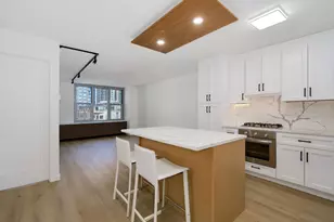400 E Randolph St, Chicago, IL 60601 - Photo 3
