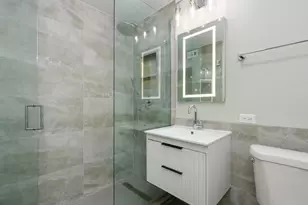 400 E Randolph St, Chicago, IL 60601 - Photo 13