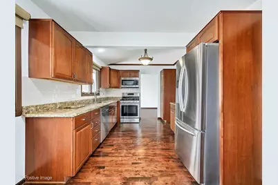 887 Braintree Lane, Bartlett, IL 60103 - Photo 9