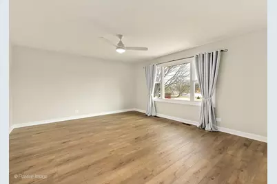 887 Braintree Lane, Bartlett, IL 60103 - Photo 15