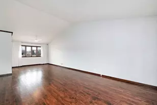 887 Braintree Ln, Bartlett, IL 60103 - Photo 5