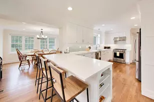 434 S Beverly Ln, Arlington Heights, IL 60005 - Photo 9