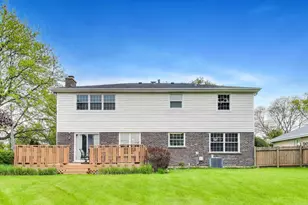 1626 E Barberry Ln, Mount Prospect, IL 60056 - Photo 33