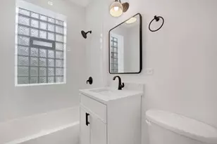 2107 W Eastwood Ave, Chicago, IL 60625 - Photo 15