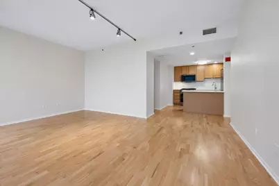 61 W 15th Street #806, Chicago, IL 60605 - Photo 5