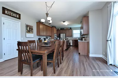 60 Arden Lane, Round Lake, IL 60073 - Photo 9