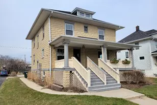 117 W Willow Ave, Wheaton, IL 60187 - Photo 1