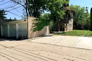 8912 Ewing Ave, Evanston, IL 60203 - Photo 13