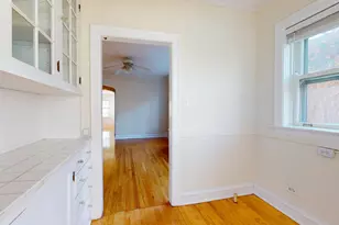8912 Ewing Ave, Evanston, IL 60203 - Photo 5