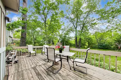 1281 Banbury Road, Mundelein, IL 60060 - Photo 19