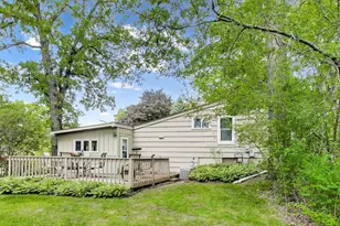 1281 Banbury Rd, Mundelein, IL 60060 - Photo 23
