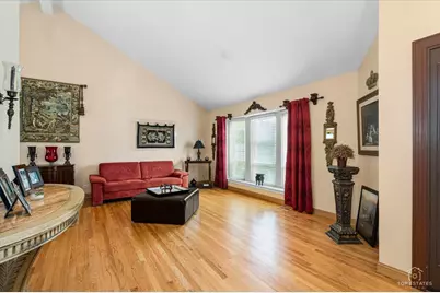 4 Waterbury Court, Lake Zurich, IL 60047 - Photo 3