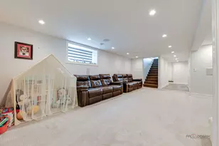 1455 Campbell Ave, Des Plaines, IL 60016 - Photo 23