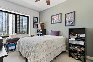 1322 S Prairie Ave, Chicago, IL 60605 - Photo 13