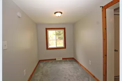 338 E Lakeview Avenue, Round Lake Beach, IL 60073 - Photo 25