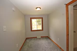 338 E Lakeview Ave, Round Lake Beach, IL 60073 - Photo 25