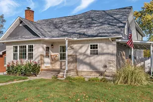 100 W 1st St, Coal City, IL 60416 - Photo 3